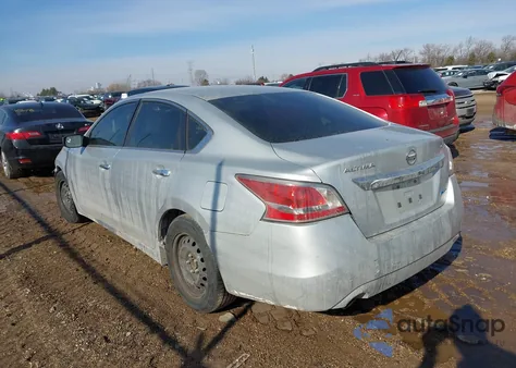 2014 Nissan Altima 2.5/2.5 S/2.5 Sl/2.5 Sv z USA, uszkodzony, nr VIN 1N4AL3AP7EC401257